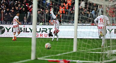 Trendyol Süper Lig: Samsunspor: 2 - Beşiktaş: 1