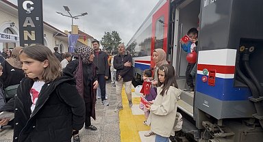 Turistik Tuz Ekspresi 2026'nın ilk seferini yaptı: Ziyaretçiler Çankırı'ya hayran kaldı