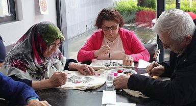 Ümraniye'de Litvanya'dan gelen katılımcılardan Aktif Yaşam Merkezi'ne ziyaret