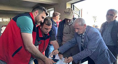 Üreticilere hibe destekli ayçiçeği tohumu dağıtıldı