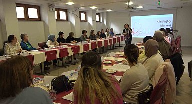 Yalova'da "Emzirme Danışmanlığı ve Ulusal Değerlendirici Sağlık Personeli Eğitimi"