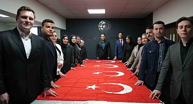 Yemin ederek görevlerine başladılar