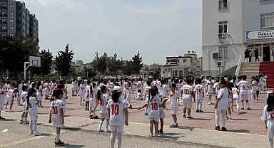 Yüzlerce öğrenciden Arda Güler'e "10 numara" davet