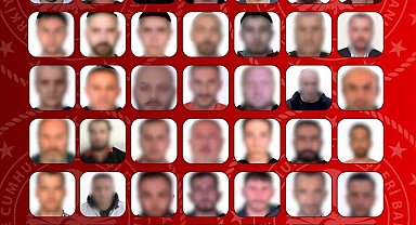 27'si kırmızı bültenle aranan 48 suçlu Türkiye'ye getirildi