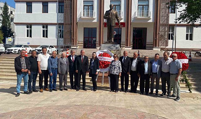 Aydın'da çiftçiler günlerini kutluyor