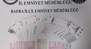 Bafra'da kıraathaneye kumar baskını: 5 kişiye 58 bin TL ceza