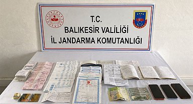Balıkesir'de suç örgütü operasyonu: 16 gözaltı