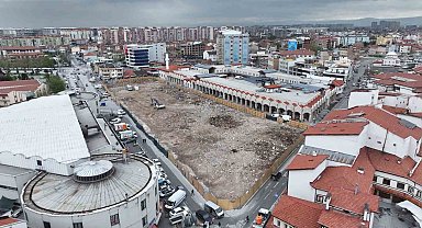 Başkan Altay, Konya'ya değer katacak dönüşümde yıkım çalışmasının tamamlandığını açıkladı