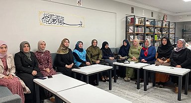 Bayburt'ta kadınlara aile içi iletişim semineri verildi