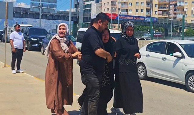 Bayram ziyaretinden dönen 16 yaşındaki çocuğun hayatını kaybettiği kazanın güvenlik kamerası ortaya çıktı
