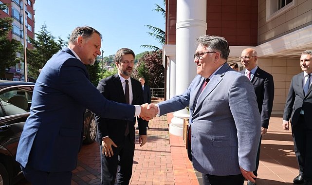 BEUN'da Türk-Macar dostluğunu güçlendiren anlamlı buluşma