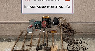 Bilecik'te define arayan 5 kişi suçüstü yakalandı
