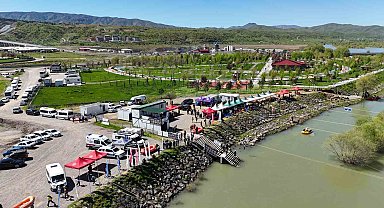 Bingöl'de rafting şöleni: Türkiye Şampiyonası coşkuyla başladı