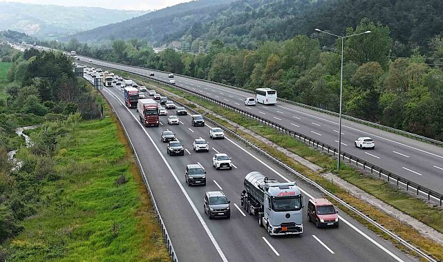 Bolu'da Kurban Bayramı dönüşü ağır vasıtalara geçit yok