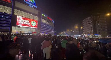 Ceylan Karavil Park AVM'de şampiyonluk coşkusu
