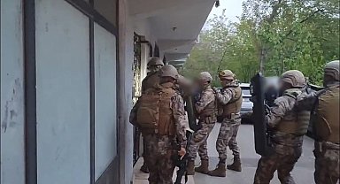 Çiftçiyi kumar masasında ağına düşüren tefeci çetesi çökertildi