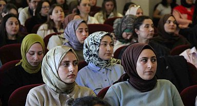 Cizre'de aday öğretmenlere farkındalık eğitimi verildi