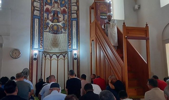 Cuma hutbesinde sanal kumar ve sosyal medya uyarısı