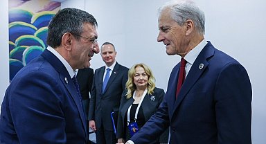 Cumhurbaşkanı Yardımcısı Yılmaz, Norveç Başbakanı Store ile görüştü
