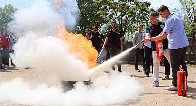 Diyarbakır'da öğrencilere afet eğitimi ve yangın tatbikatı