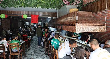 Diyarbakır'da taraftara 121 porsiyon ciğer 5 liradan verildi