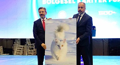 Doğu Anadolu Kariyer Fuarı kapılarını açtı