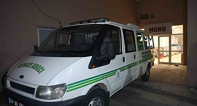 Eşini öldürdükten sonra kendini vurmuştu, tedavi gördüğü hastanede öldü