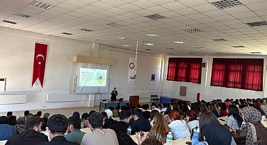 Hisarcık MYO'da "Gençlik İçin Rehberlik ve Farkındalık Buluşmaları" konulu eğitim düzenlendi