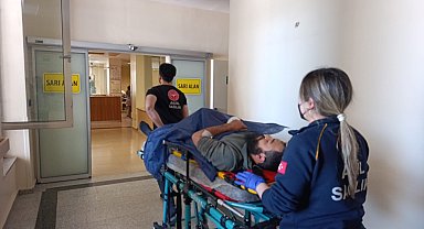 İki motosiklet çarpıştı: 1'i ağır 2 yaralı