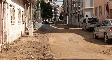 İncirliova'da yol çalışmaları Zafer Mahallesi'nde devam ediyor