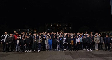 İnegöl Belediyesi öğrencileri robot yarışmasına götürdü