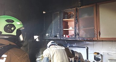 İskenderun'da evin mutfağından alevler yükseldi