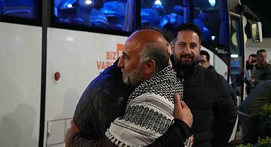 İsrail'in alıkoyduğu Sumud Filosu aktivistleri İstanbul'a getirildi