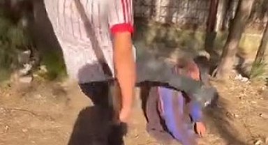 İzmir'de yaşlı adama tekmeyle saldıran şüpheliler serbest bırakıldı