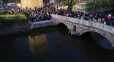 Kakava ve Hıdırellez Şenlikleri'nde renkli görüntüler oluştu