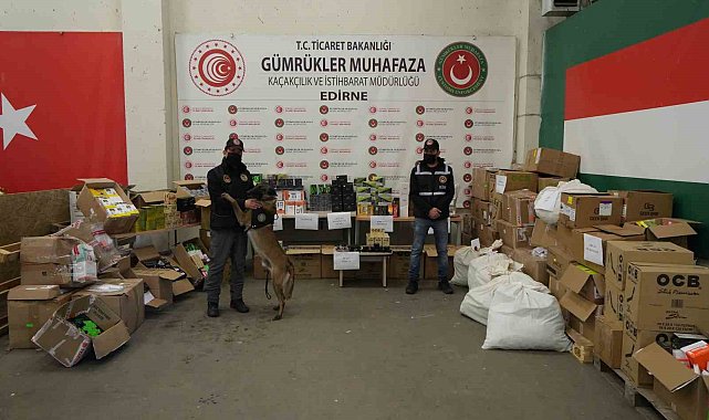 Kapıkule'de dev operasyon: Milyonlarca liralık kaçak eşya ve uyuşturucu ele geçirildi