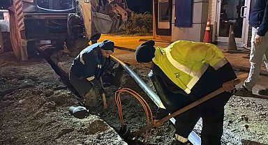 Karabük'te altyapı yenileme çalışmaları geceleri devam ediyor