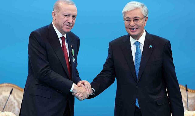 Kazakistan Cumhurbaşkanı Tokayev: "Türkiye, siyasi etkisi güçlü, ekonomisi sağlam ve uluslararası itibarı yüksek bir devlettir"