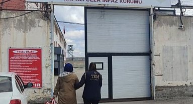 Kesinleşmiş hapis cezası bulunan 2 şahıs yakalandı