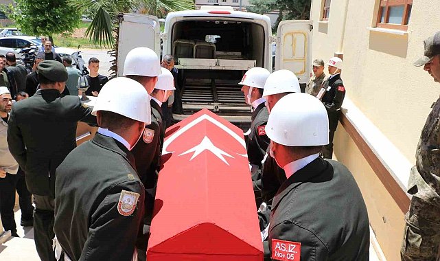 Kıbrıs gazisi İbrahim Halil Tüfekçiyaşar son yolculuğuna uğurlandı