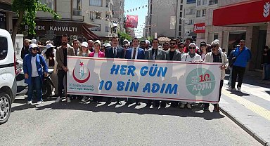 Kilis'te "Sağlık İçin Hareket Et Günü" kapsamında yürüyüş düzenlendi