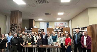 Kitapseverler Şehzadeler'de buluştu