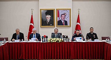 Kocaeli'de bir ayda 77 bin sürücüye trafik cezası kesildi