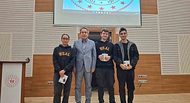 Köyceğiz Naip Hüseyin Anadolu Lisesi bilgi yarışmasında il ikincisi oldu
