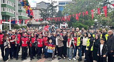 Lösemiyi yenen Alparslan için gökyüzüne balon bıraktılar