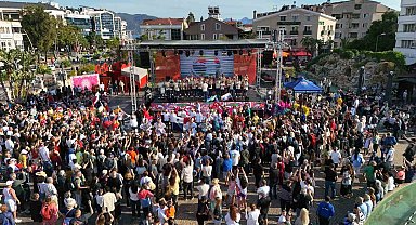 Marmaris'te Latin rüzgarı başladı