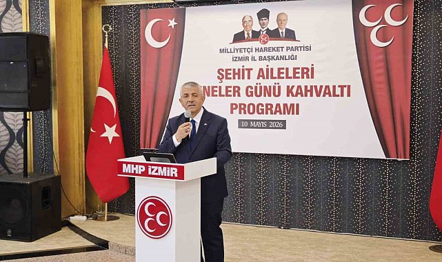 MHP İzmir İl Başkanlığı'ndan anlamlı Anneler Günü kutlaması