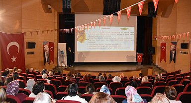 Muratlı'da sağlıklı beslenmenin temel ilkelerin anlatıldı
