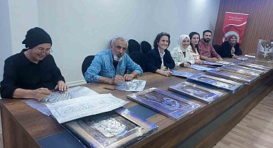Öğretmenevini önce rölyef kursuna, sonra sergi salonuna dönüştürdüler