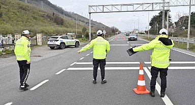 Ordu'da bir haftada 15 binden fazla araç ve sürücüsü denetlendi